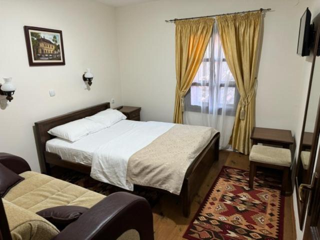 Downtown Rooms Nis Exterior photo